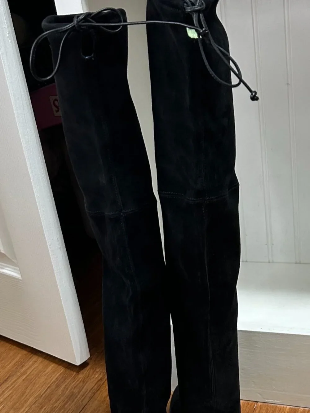 Stuart Weitzman Suede Over-The-Knee Boots Black Round-Toes Tie Closures Size 8